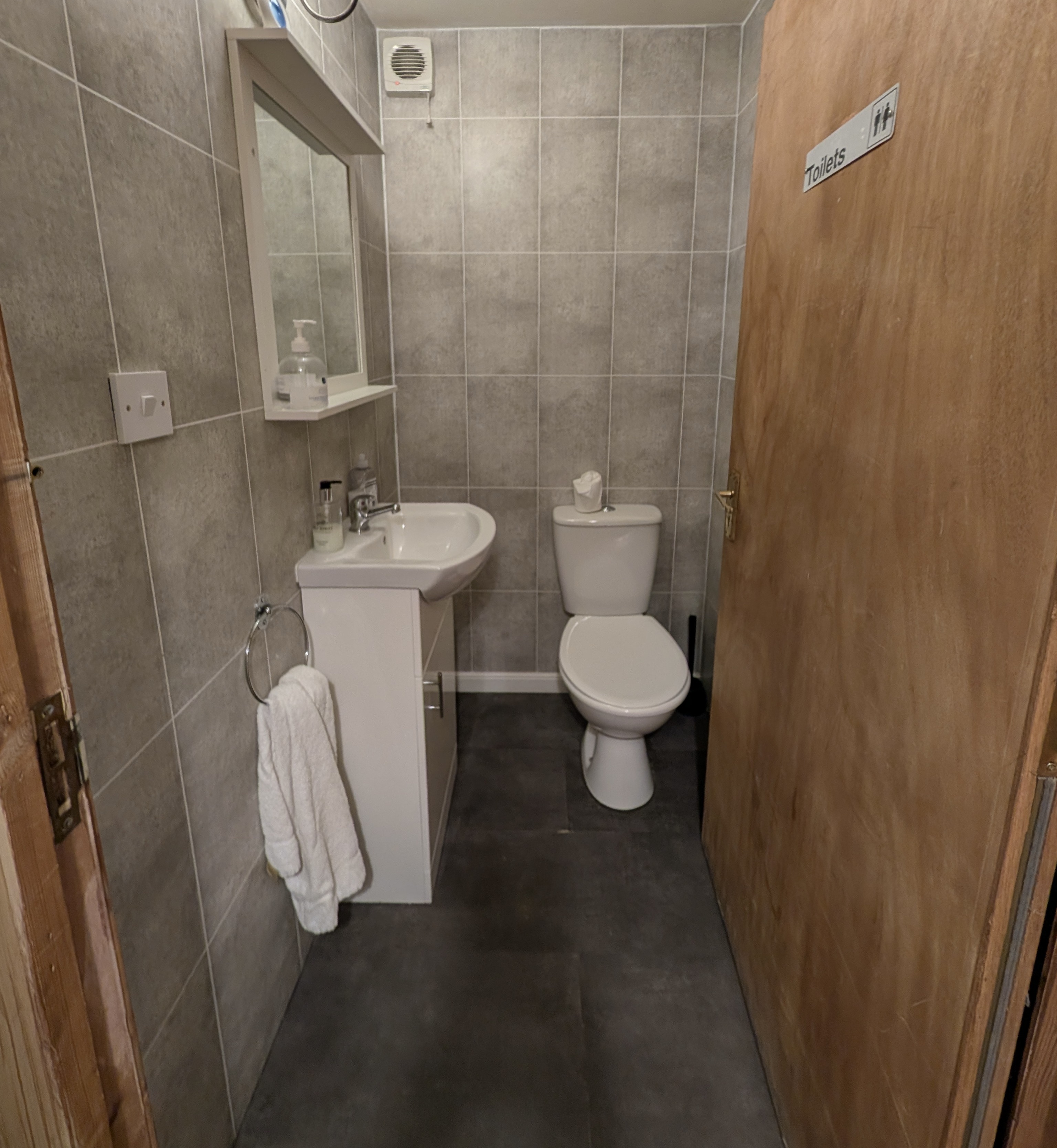 Saughy Rigg Farm | Large Luxury Barn Conversion, Haltwhistle