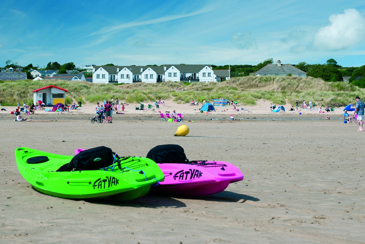 Less then 2 to 3 minutes walk for RNLI life guard station on Port Eynon beach!