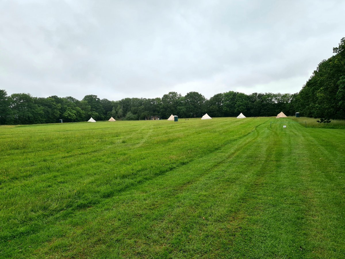 Large site plenty of space book all 6 tents for sole use