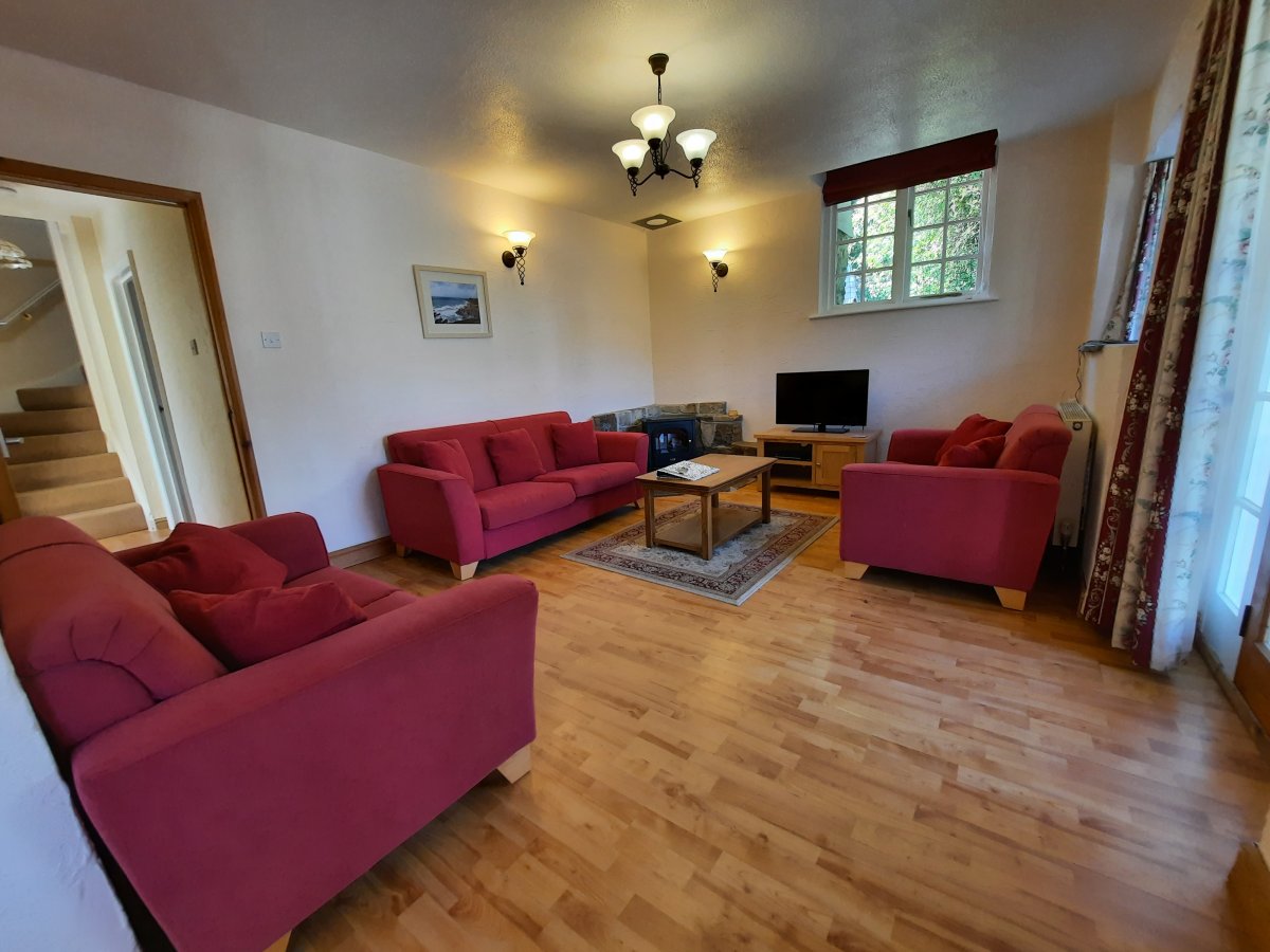 Lower Hearson Cottages - Shippon main living room