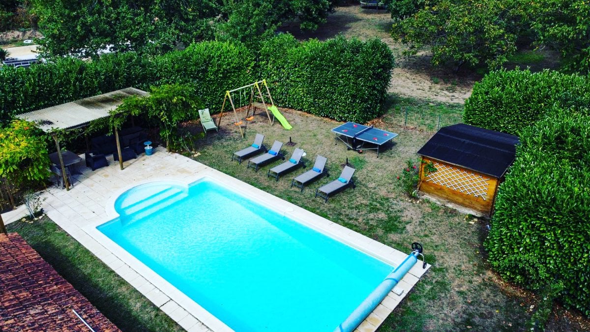 The pool at Les Chouettes Cottage