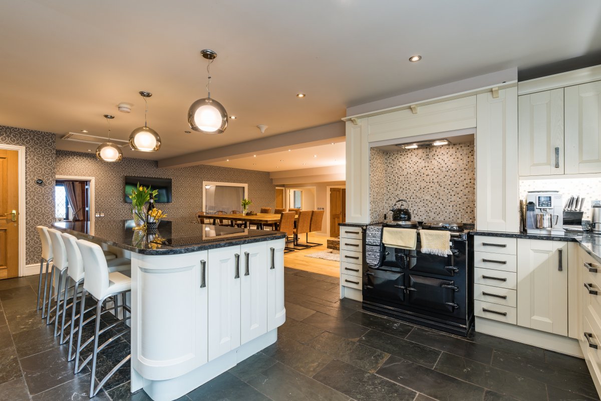 Large spacious kitchen for cooking large group meals