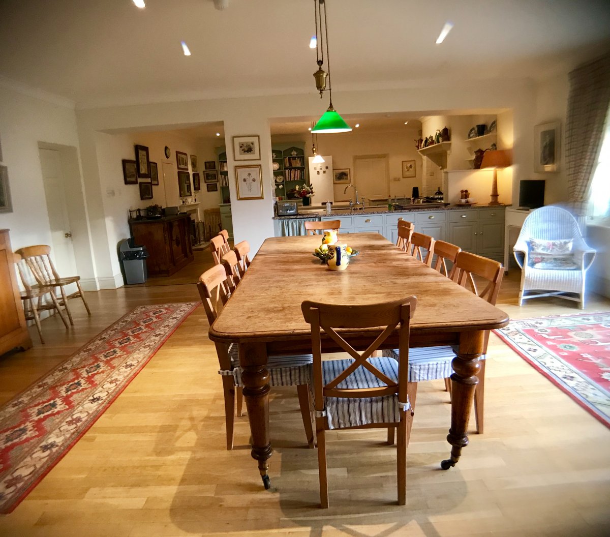 Looking from dinning area to kitchen