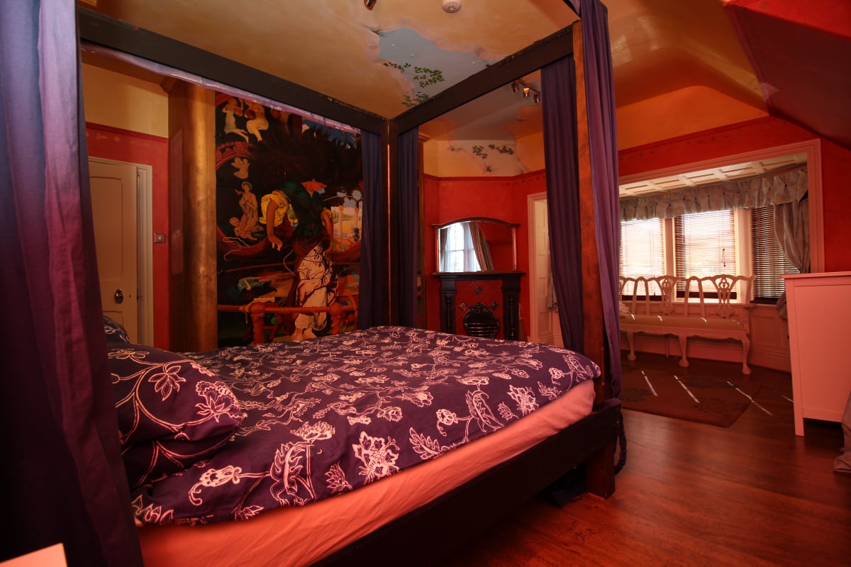 The Lady Shallott bedroom