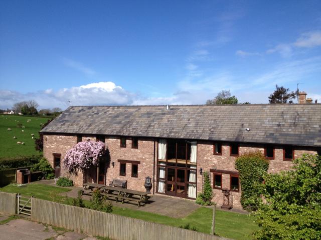 Little Gaerfields