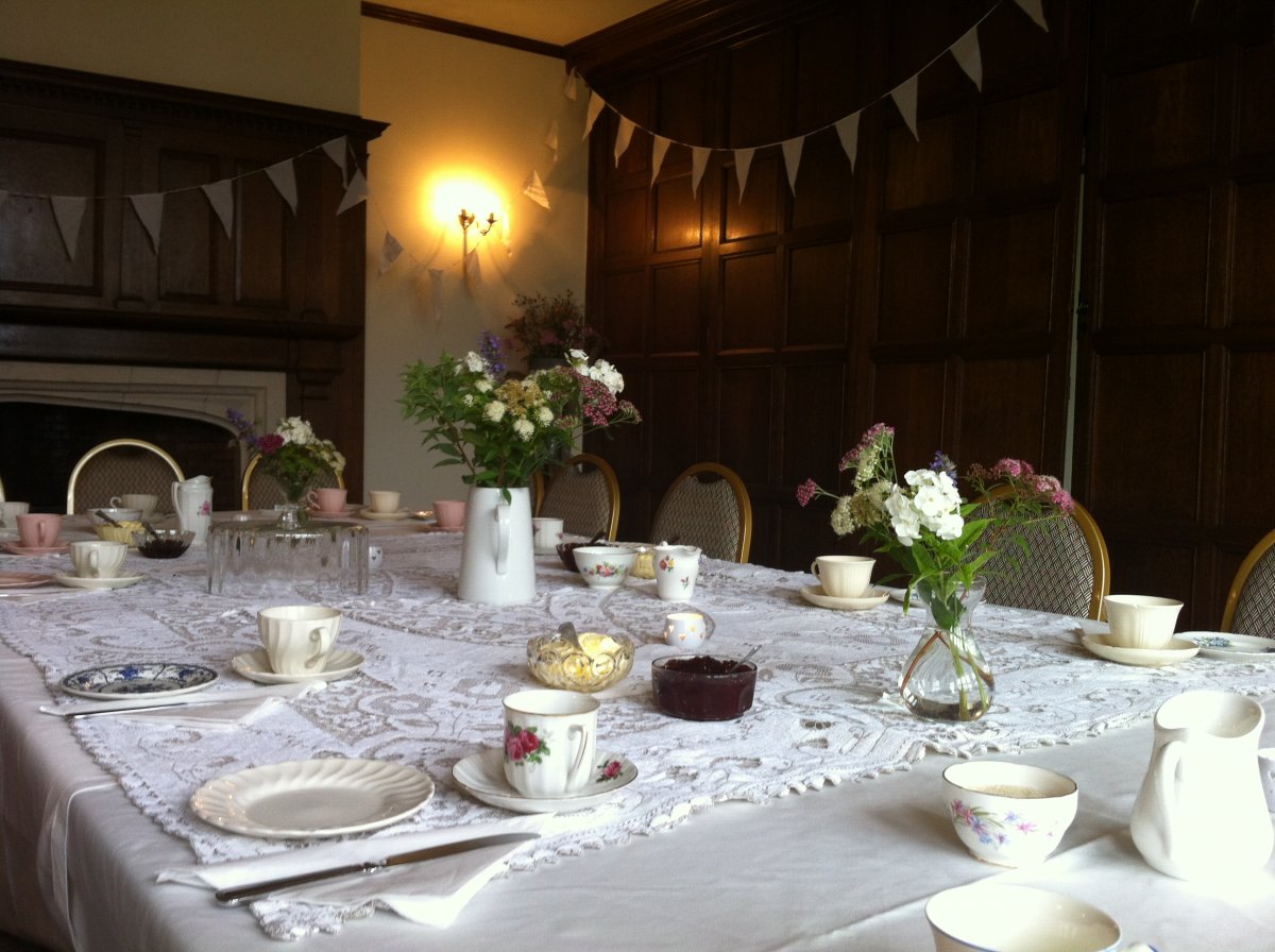 Ballroom dinning