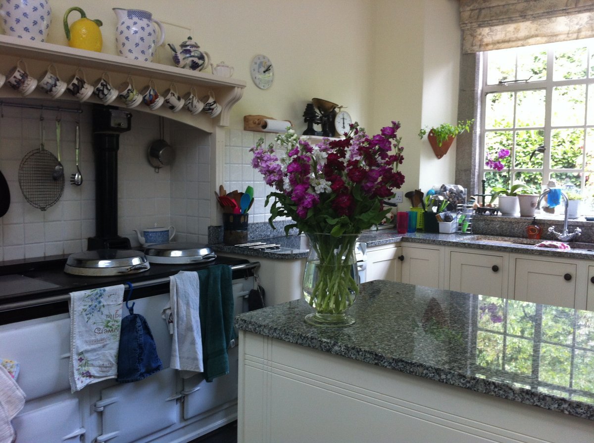 Kitchen with 4 oven AGA