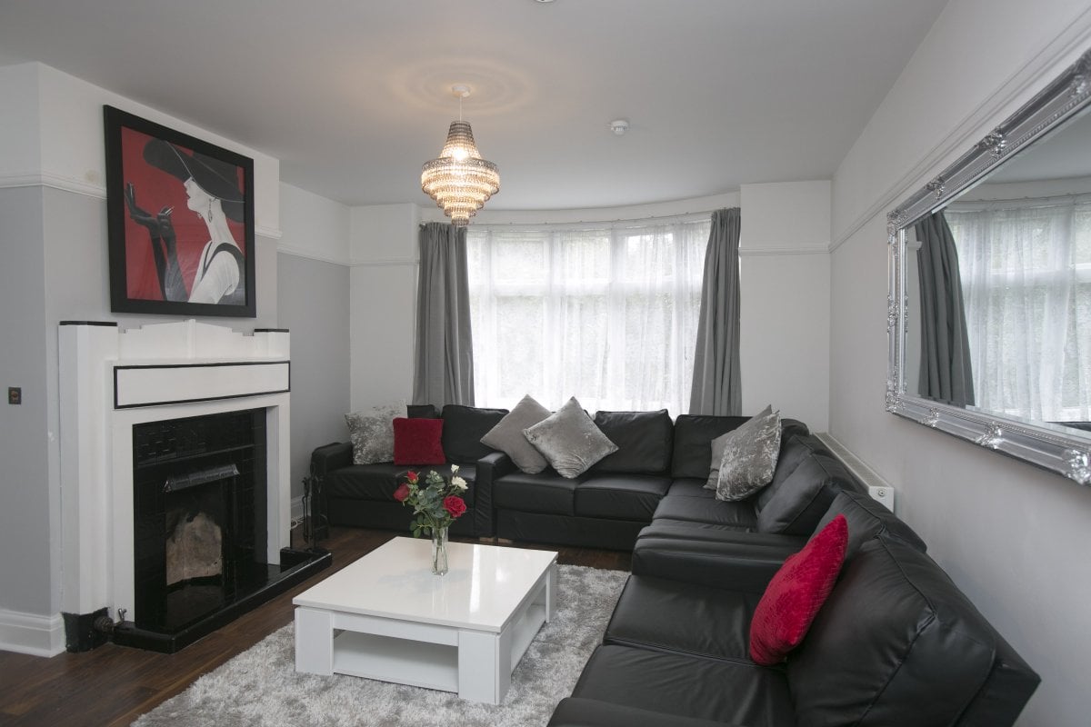 Harewood Haven Large Luxury Holiday House in Bournemouth