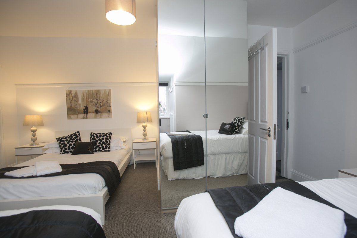 Harewood Haven Large Luxury Holiday House in Bournemouth