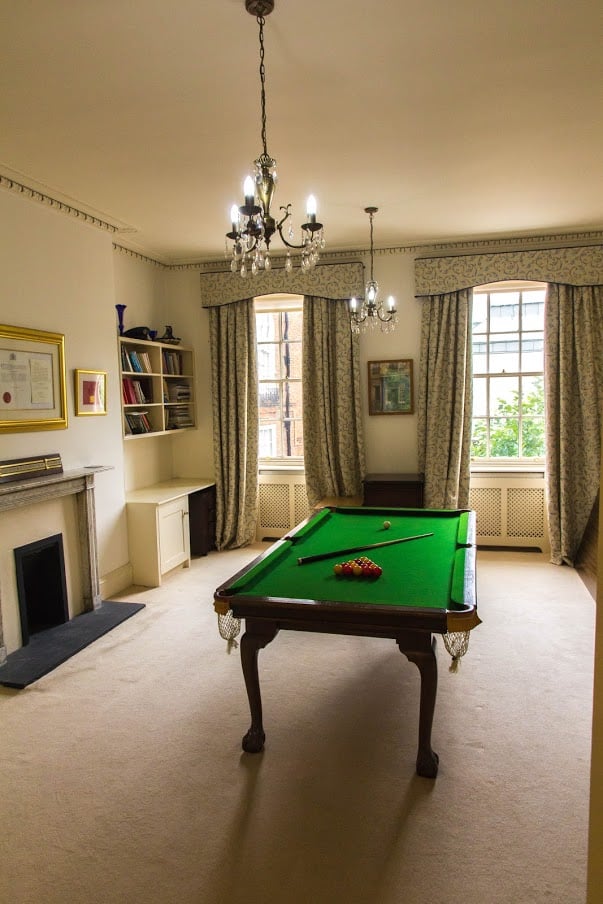 Games room with pool table