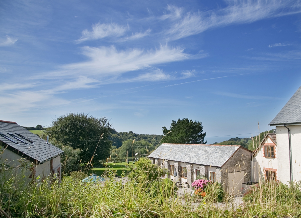 Eight 4* cottages & lodges overlooking the sea sleep 40 in total