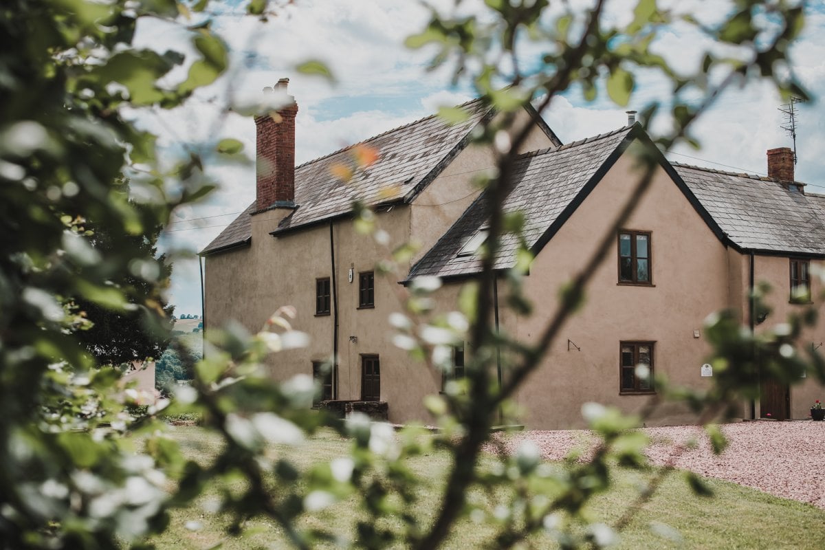 Lowe Farm - set in the beautiful Herefordshire countryside with panoramic views of the Black Mountains.