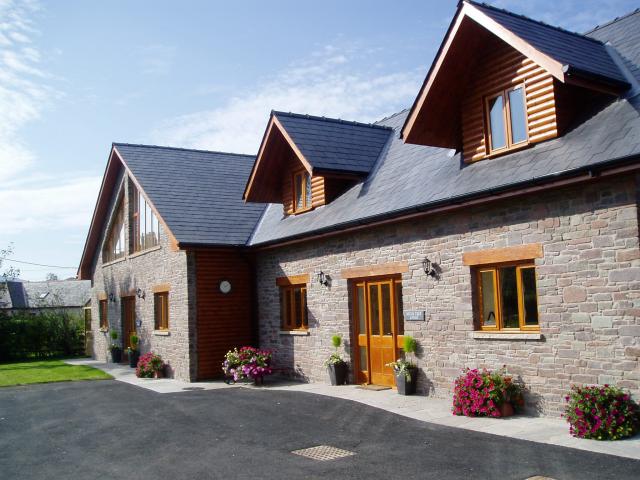 Poplar and Beech Lodges