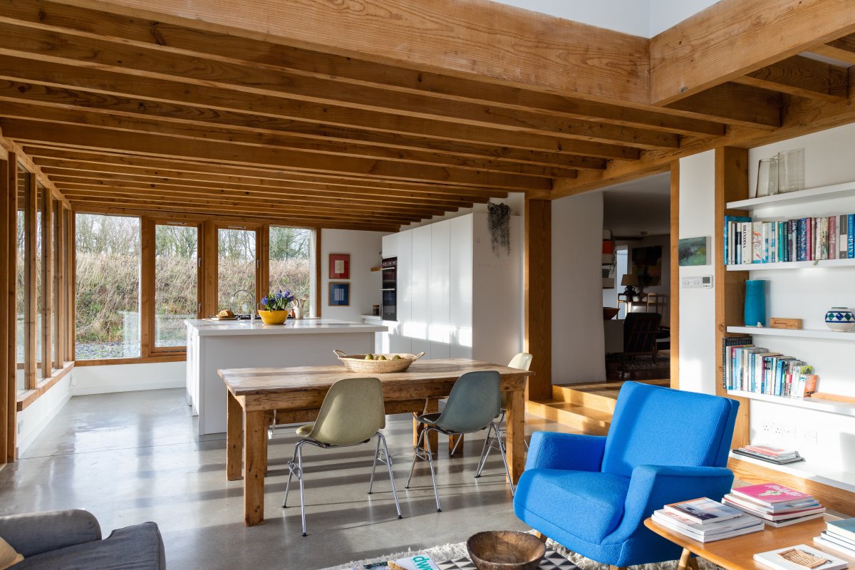 Kitchen/dining area