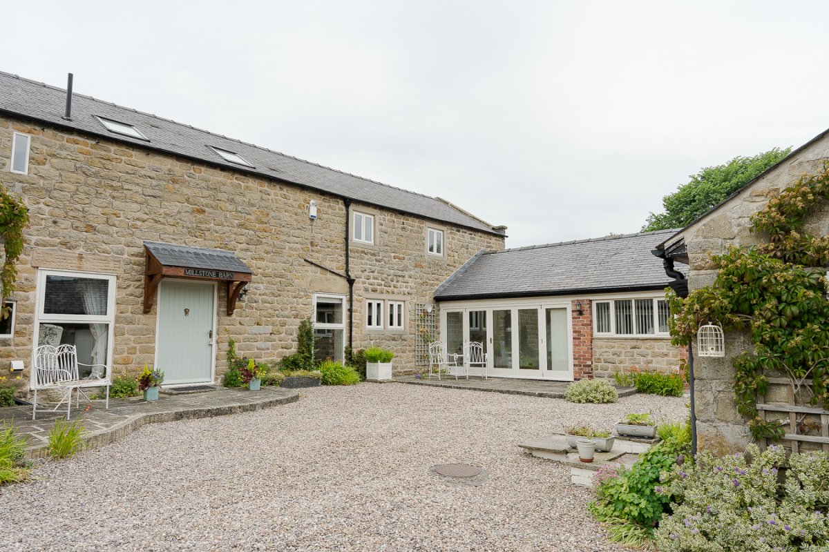 Front view of Millstone Barn