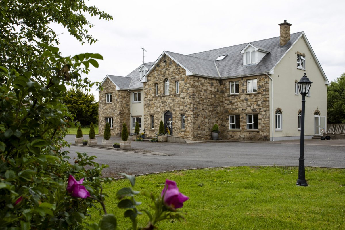 Lawns and grounds at Donegal Manor