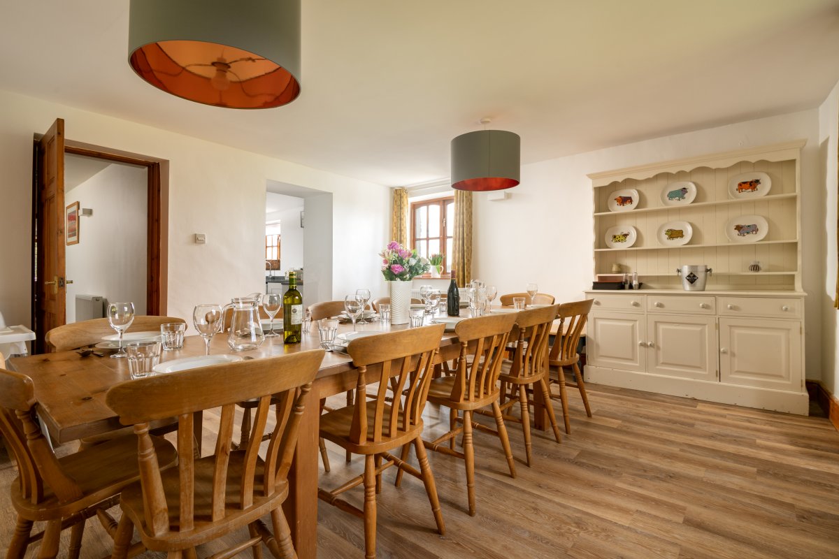 Martingale's dining room at Pitt Farm Holiday Cottages