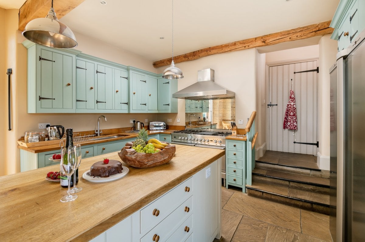 Marris Barn Kitchen