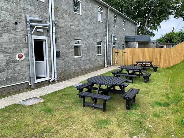 Outside seating for al fresco meals and socialising at The Bevan