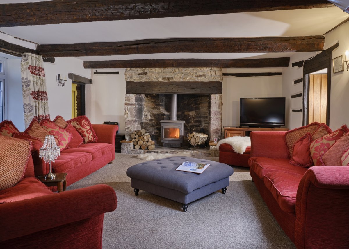 Farmhouse lounge