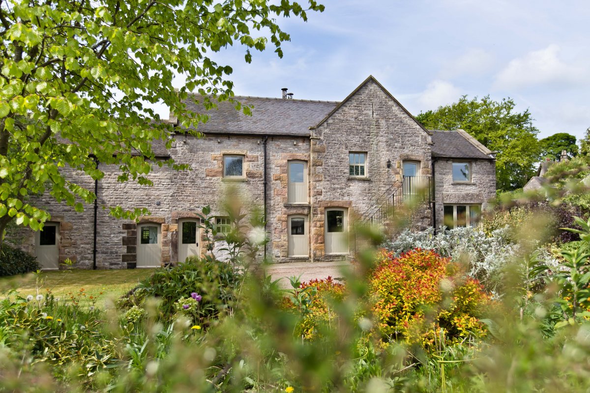 Redhurst Barn, nestled in the idyllic village of Wetton