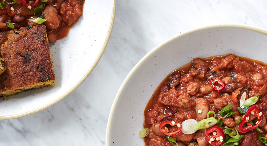 Five bean chilli with cornbread