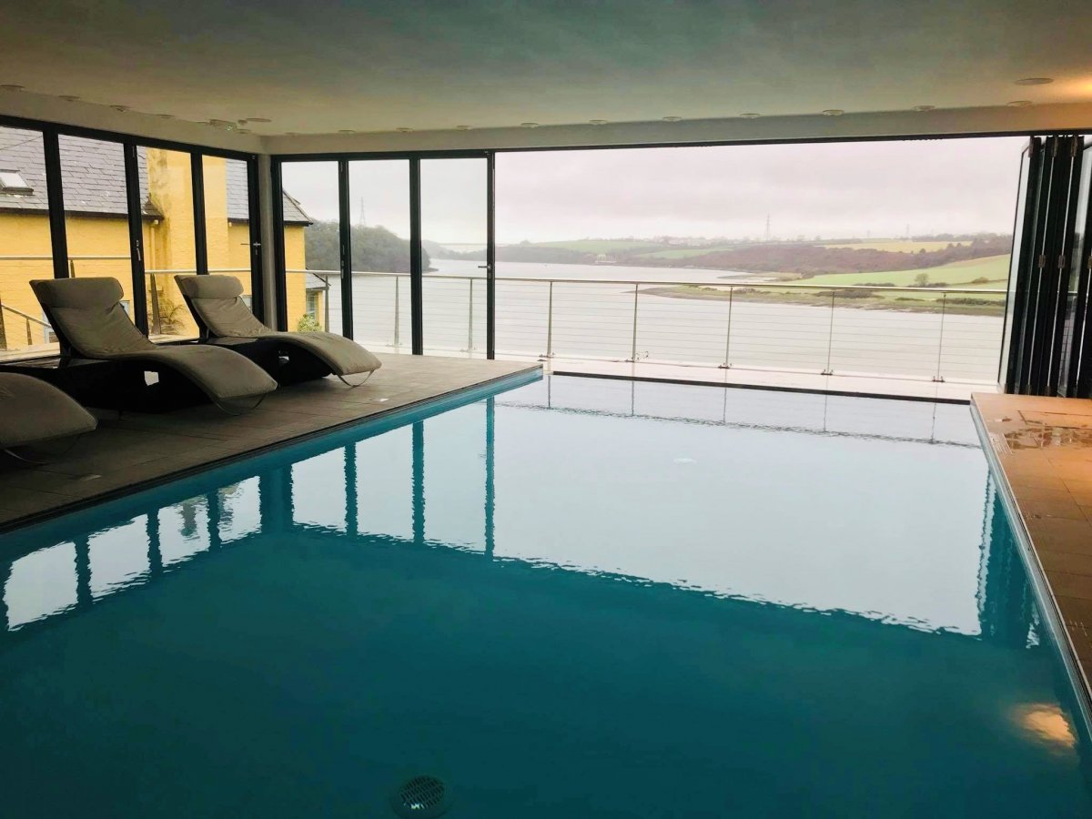 Infinity pool overlooking the water