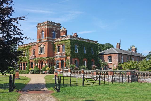 The main entrance to Gunthorpe Hall